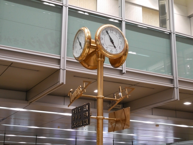 名駅の銀時計